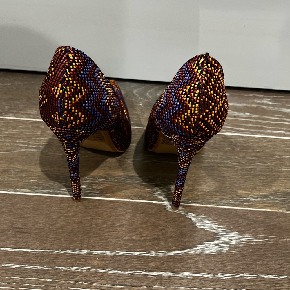 Colorful Patterned Heels - Picture 4 of 6